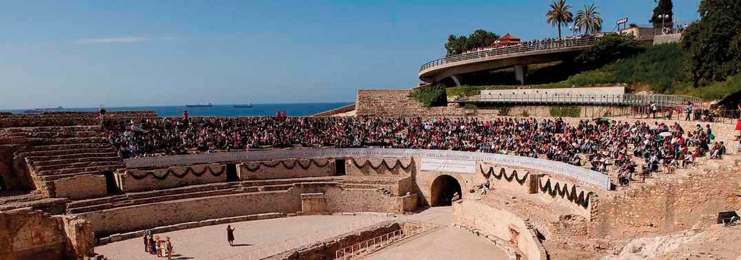 Algunas de las recreaciones históricas y festivales celebrados durante la pasada edición en Tarragona, que atesora algunos de los mejores monumentos romanos de Occidente © Manel R. Granell / Festival Tarraco Viva.