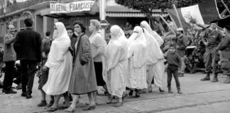 Mujeres argelinas durante la colonización francesa.