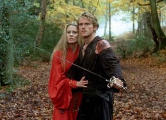 Fotograma de "La princesa prometida". Cary Elwes y Robin Wright, en los papeles de Westley y la bella Buttercup.