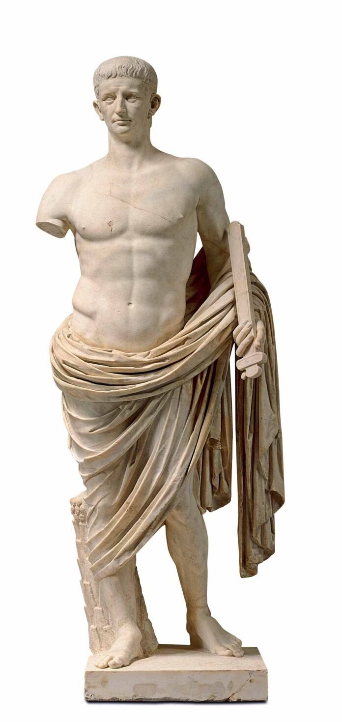 Claudio-escultura