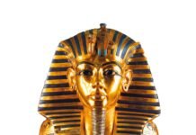 Máscara funeraria del faraón Tutankhamón.