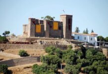 El castillo de Cortegana, preparado para las jornadas medievales.