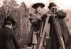 La cineasta Alice Guy, autora probablemente del primer filme narrativo, en el transcurso de un rodaje.
