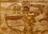 Ramsés II en Qadesh disparando flechas con su arco, relieve de Abu Simbel.
