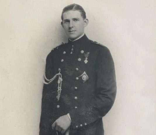 Don Juan de Borbón y el Tercer Reich Fotografía de don Juan de Borbón y Battenberg.