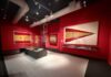 "La bandera que vino de la mar. Los colores que nos identifican" se exhibe en el Museo Naval hasta el 5 de abril