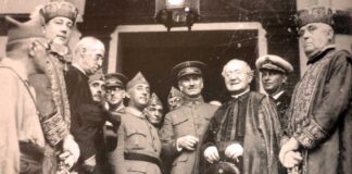 Franco, Queipo de Llano y el cardenal Ilundain en Sevilla, el 15 agosto 1936.