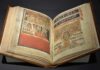 Un códice en honor del papa Calixto II LAS FABULOSAS ANDANZAS DE CARLOMAGNO en Hispania (página izquierda de la ilustración) son parte de los relatos que contiene el Códice, junto con los milagros atribuidos a Santiago el Mayor.