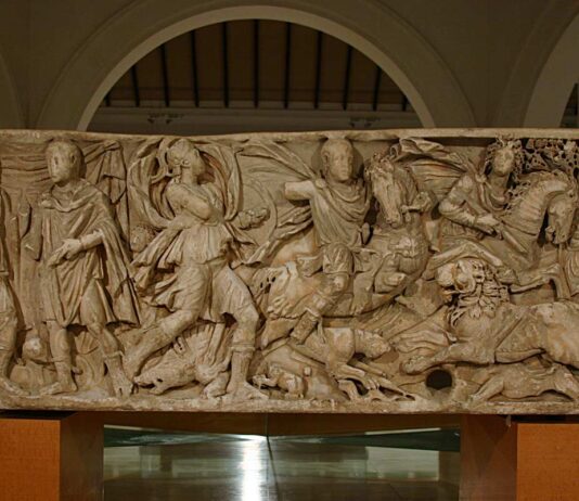 Sarcófagos reutilizados por reyes de Aragón Sarcófago de La caza del león (s. III d.C). Museo Arqueológico de Cataluña (Barcelona).