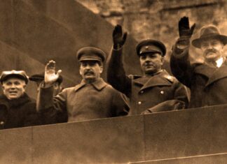 Stalin y su camarilla