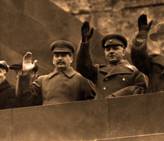 Stalin y su camarilla